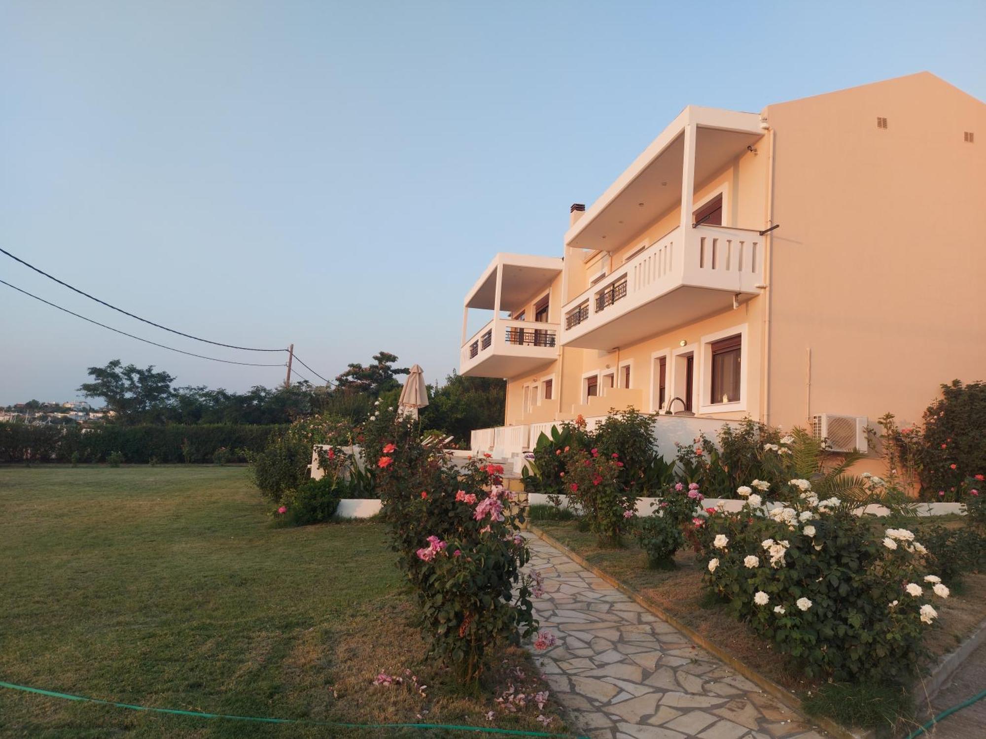 Aktaion Apartments Samothraki Exterior photo