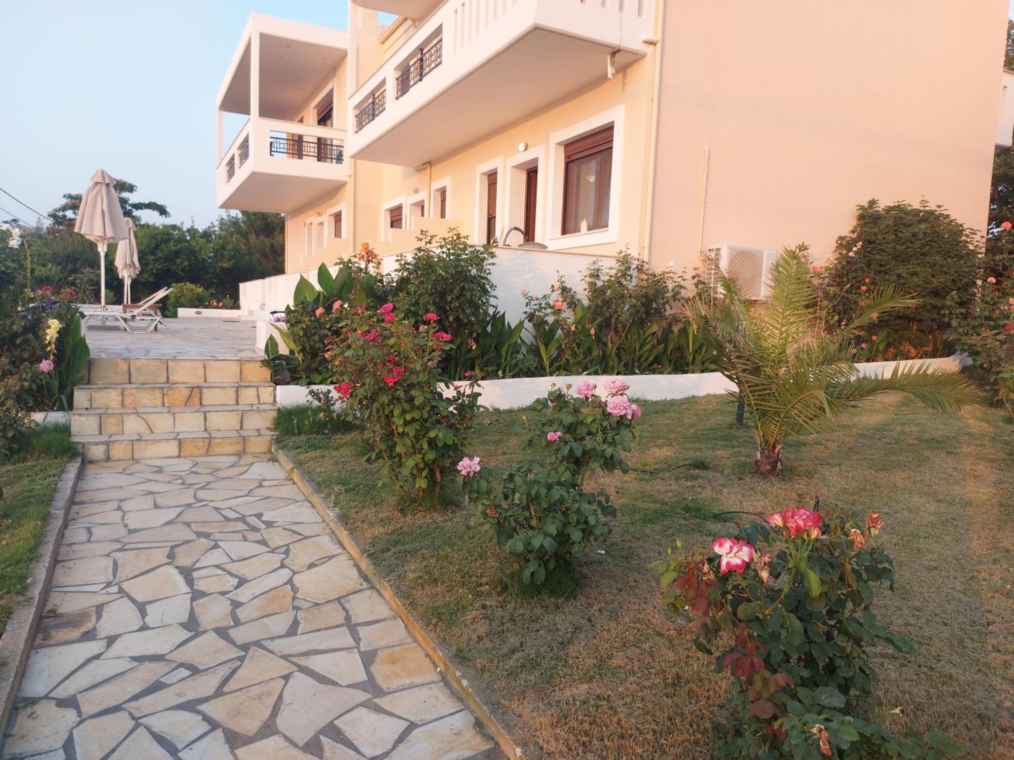 Aktaion Apartments Samothraki Exterior photo