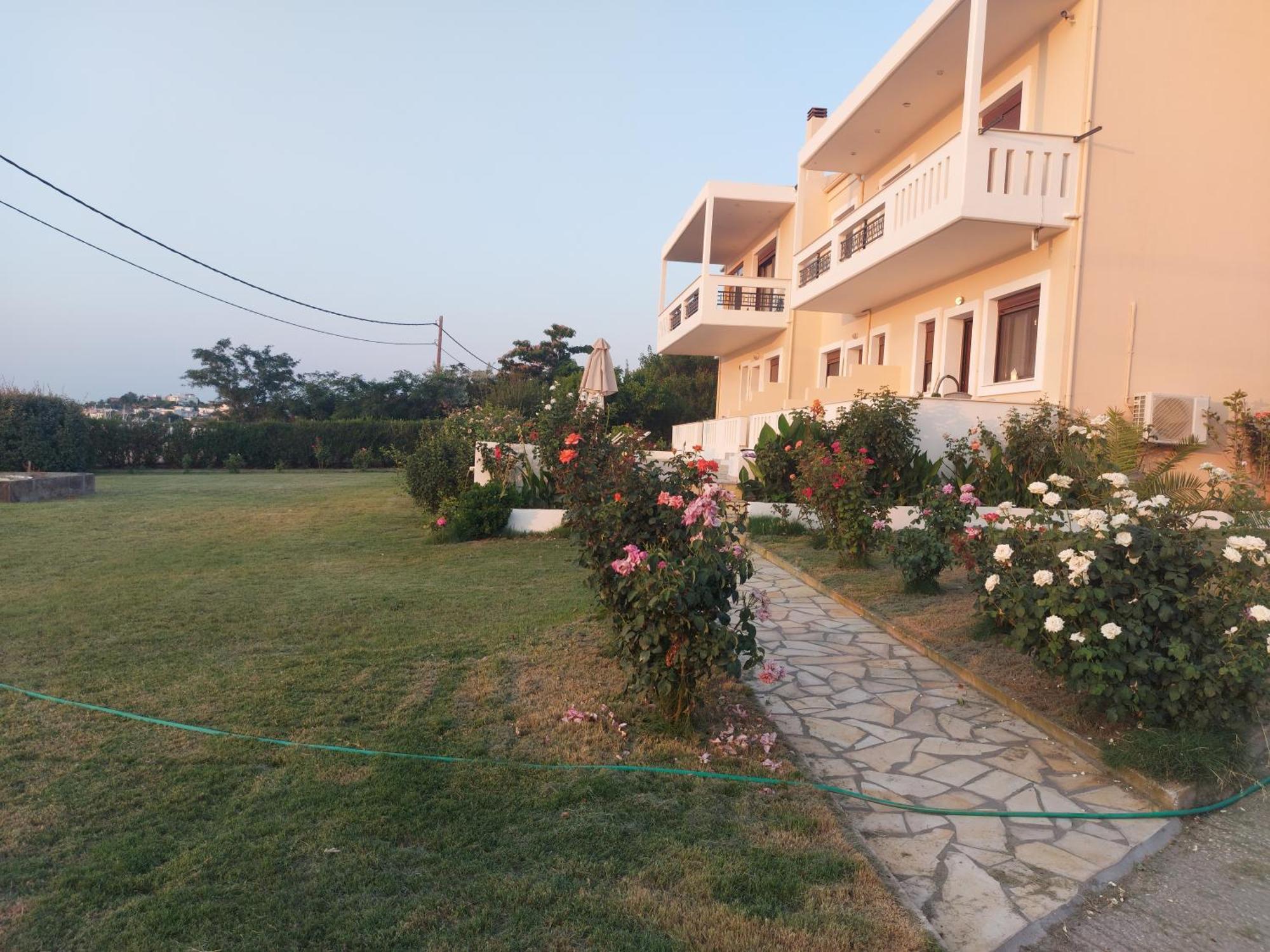 Aktaion Apartments Samothraki Exterior photo